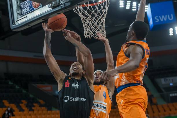 罗那天才球 罗那天才球