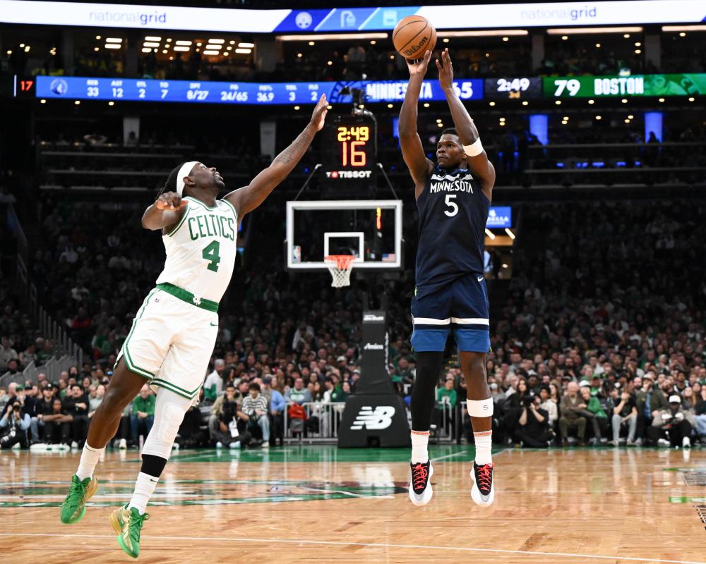 处理球员伤 处理球员伤