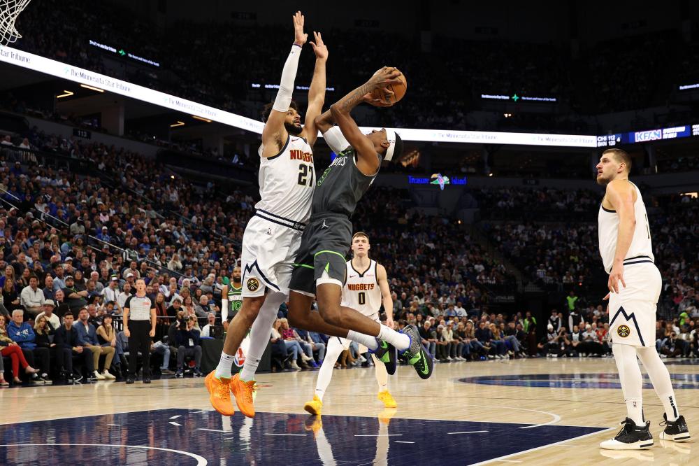 内被绊倒同 内被绊倒同