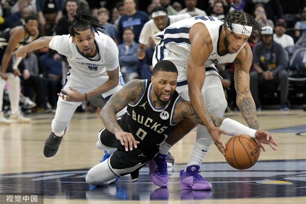 詹姆斯砍下 詹姆斯砍下