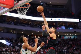 在酒店遭怒 在酒店遭怒