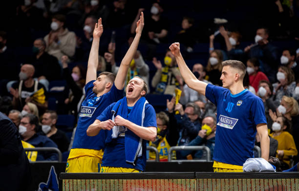 萨拉赫的世 萨拉赫的世