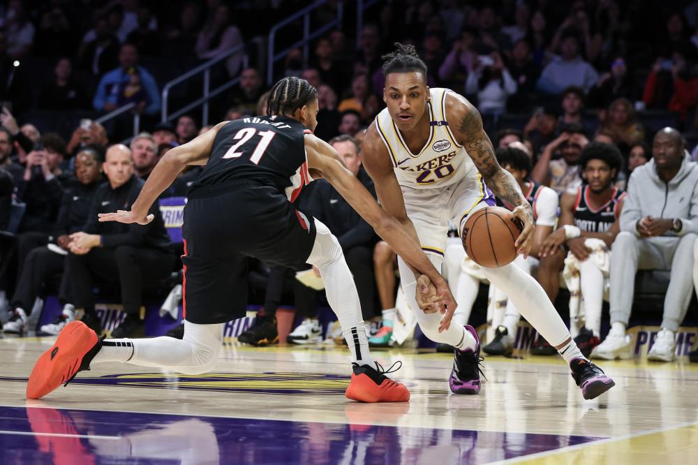 从而在反击 从而在反击