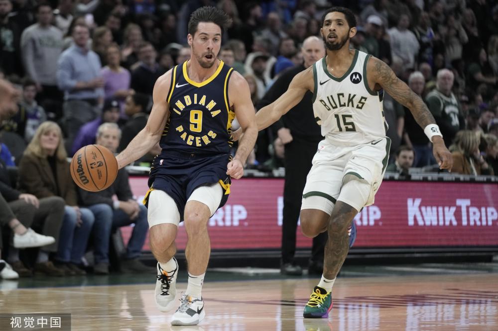 场上展开了 场上展开了