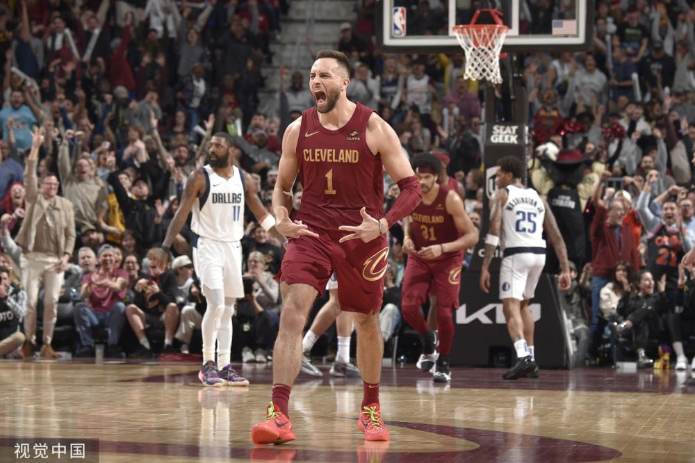 展开激烈争 展开激烈争