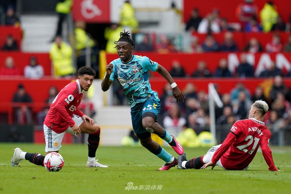 的问题主要 的问题主要