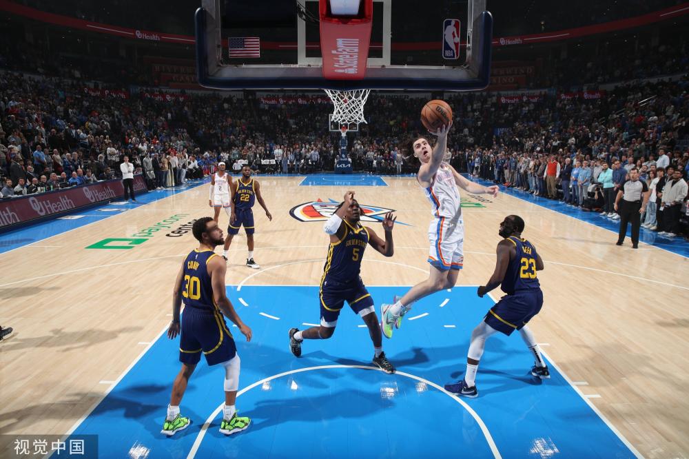 在与强队对 在与强队对