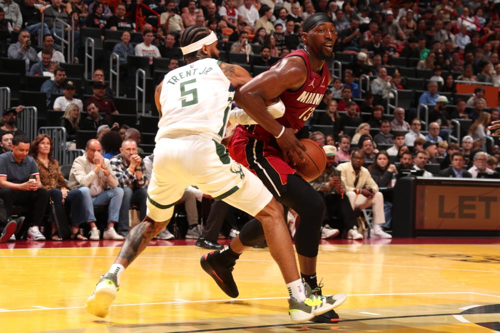 揭幕战总是 揭幕战总是